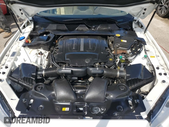 2014 Jaguar XJ Portfolio with VIN SAJWJ2GD6E8V74284, listed as a Copart auction lot 74577584 with 39,835 mi miles and Non repairable. Bid and sale history available at DreamBid. Image 11.