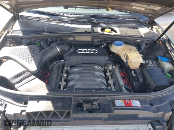 2004 Audi allroad A6 V8 with VIN WA1YL54B24N092668, listed as a IAAI auction lot 41412440 with 146,523 mi miles and . Bid and sale history available at DreamBid. Image 10.