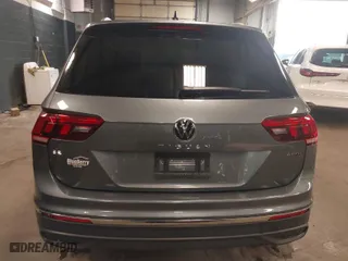 2024 Volkswagen Tiguan SE with VIN 3VV2B7AX1RM066060, listed as a IAAI auction lot 41844570 with 3,403 mi miles. Bid and sale history available at carsss.com. Image 17.