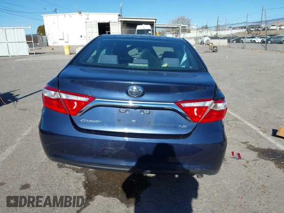 2015 Toyota Camry XLE with VIN 4T4BF1FK3FR505961, listed as a IAAI auction lot 41042038 with Not Provided miles and . Bid and sale history available at carsss.com. Image 15.
