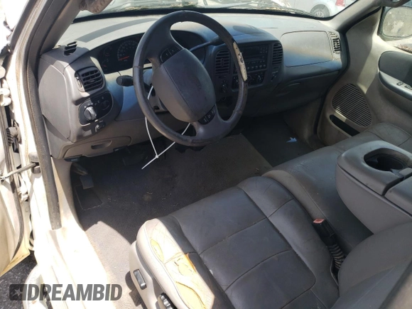 2002 Ford F-150 с VIN 1FTRX18WX2KB57236, выставлен на аукционе Copart как лот 62033015 с пробегом Не указан миль и Чистый • Clean title. История ставок и продаж доступна на DreamBid. Изображение 8.