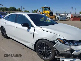 2019 Toyota Avalon Limited Hybrid z VIN 4T1B21FBXKU001178, wystawiony jako IAAI lot #42328222 z przebiegiem 72 204 mil mil oraz . Historia ofert i sprzedaży dostępna na DreamBid. Obrazek 13.