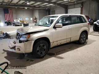 2008 Suzuki Grand Vitara w/Spare & Cargo Covers z VIN JS3TD941284101927, wystawiony jako Copart lot #88730285 z przebiegiem Nie podano mil oraz Szkody całkowita. Historia ofert i sprzedaży dostępna na DreamBid. Obrazek 1.