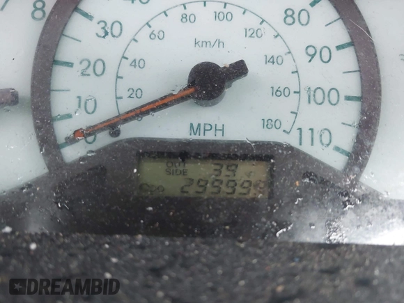 2004 Toyota Corolla CE with VIN 2T1BR38E94C195785, listed as a IAAI auction lot 41836231 with 299,999 mi miles. Bid and sale history available at carsss.com. Image 7.