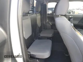 2022 Toyota Tacoma SR z VIN 3TYRX5GN7NT053790, wystawiony jako Copart lot #82523494 z przebiegiem 44 362 mil mil oraz Nie do naprawy • Non repairable. Historia ofert i sprzedaży dostępna na DreamBid. Obrazek 10.