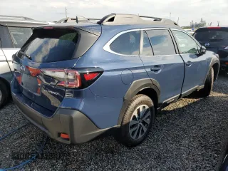 2025 Subaru Outback Premium with VIN 4S4BTAFC5S3101281, listed as a Copart auction lot 74730874 with 1,125 mi miles and Salvage Title. Bid and sale history available at carsss.com. Image 3.
