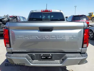2023 Chevrolet Colorado 2WD LT z VIN 1GCPSCEK4P1231718, wystawiony jako IAAI lot #41718041 z przebiegiem 4 380 mil mil oraz . Historia ofert i sprzedaży dostępna na DreamBid. Obrazek 16.