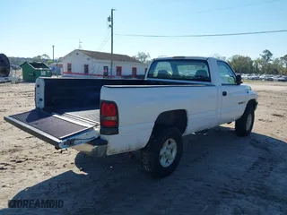 1998 Dodge Ram 1500 with VIN 1B7HF16Y3WS583651, listed as a IAAI auction lot 41638592 with 83,204 mi miles. Bid and sale history available at carsss.com. Image 4.