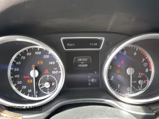 2014 Mercedes-Benz M 350 with VIN 4JGDA5JB1EA351654, listed as a Copart auction lot 55510505 with 193,285 mi miles and Salvage title. Bid and sale history available at DreamBid. Image 9.