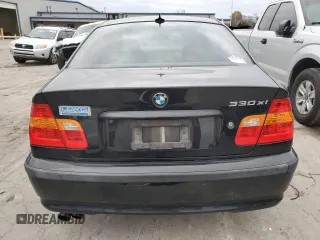 2005 BMW 3 Series 330xi with VIN WBAEW53405PN37902, listed as a Copart auction lot 80821814 with Not provided miles and Salvage title. Bid and sale history available at DreamBid. Image 6.