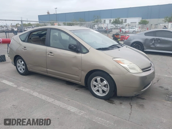 2005 Toyota Prius with VIN JTDKB20U350126328, listed as a IAAI auction lot 42098924 with 237,916 mi miles. Bid and sale history available at carsss.com. Image 1.