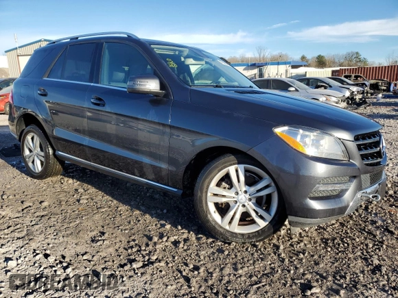 2013 Mercedes-Benz M 350 with VIN 4JGDA5JB8DA256832, listed as a Copart auction lot 47493005 with 72,233 mi miles and Salvage Title. Bid and sale history available at DreamBid. Image 4.