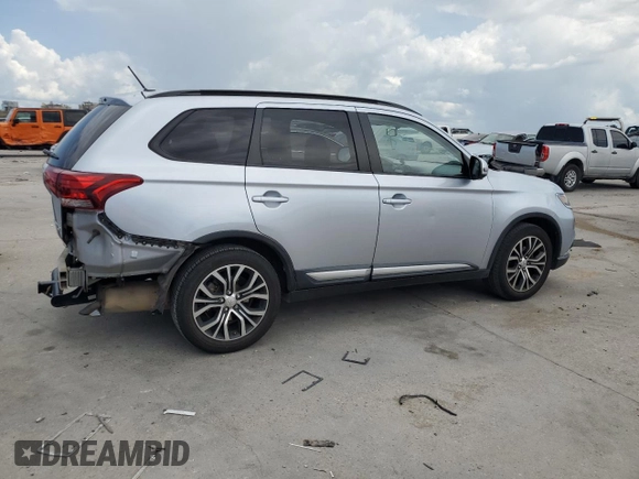 2016 Mitsubishi Outlander SE with VIN JA4AD3A32GZ036730, listed as a Copart auction lot 59805085 with 92,284 mi miles and Salvage title. Bid and sale history available at DreamBid. Image 3.