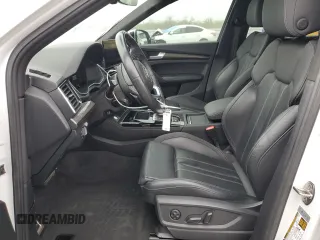 2021 Audi SQ5 Prestige with VIN WA1C4AFY1M2045697, listed as a Copart auction lot 85689034 with 30,980 mi miles and Salvage Title. Bid and sale history available at DreamBid. Image 7.