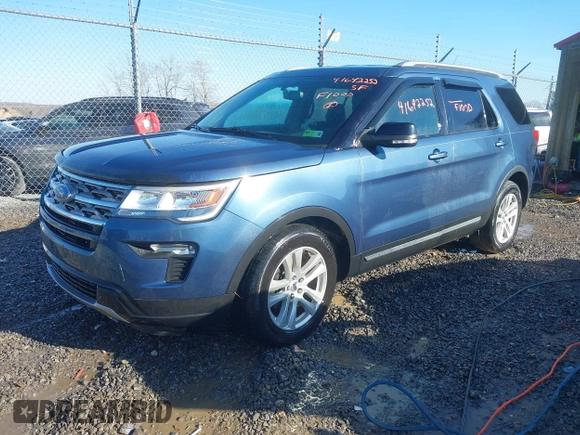 2018 Ford Explorer XLT z VIN 1FM5K8D83JGA30905, wystawiony jako IAAI lot #41642252 z przebiegiem 230 000 mil mil oraz . Historia ofert i sprzedaży dostępna na DreamBid. Obrazek 2.