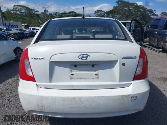 2009 Hyundai Accent Auto GLS with VIN KMHCN46C19U368700, listed as a IAAI auction lot 41590180 with 165,836 mi miles. Bid and sale history available at carsss.com. Image 16.