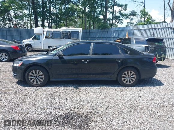 2012 Volkswagen Passat S with VIN 1VWAP7A38CC071304, listed as a IAAI auction lot 42636605 with 240,460 mi miles and . Bid and sale history available at DreamBid. Image 14.