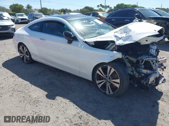 2017 Mercedes-Benz C 300 with VIN WDDWJ4JB4HF551626, listed as a IAAI auction lot 41735887 with 104,140 mi miles and . Bid and sale history available at carsss.com. Image 1.