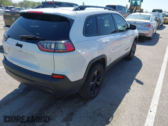 2019 Jeep Cherokee Latitude Plus z VIN 1C4PJMLB7KD394026, wystawiony jako IAAI lot #42078282 z przebiegiem 113 503 mil mil oraz . Historia ofert i sprzedaży dostępna na DreamBid. Obrazek 4.