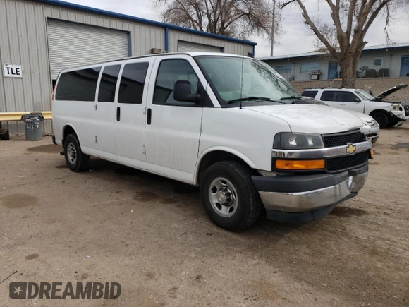 2018 Chevrolet Express Passenger LT с VIN 1GAZGPFG0J1280071, выставлен на аукционе Copart как лот 44277365 с пробегом 141 364 миль миль и Списание • Salvage title. История ставок и продаж доступна на DreamBid. Изображение 4.