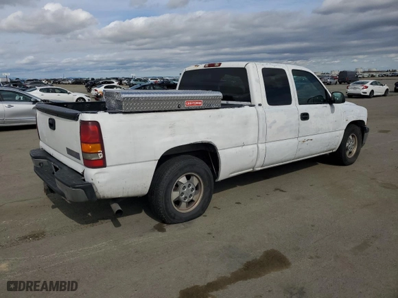 2001 Chevrolet Silverado 1500 with VIN 2GCEC19W011306289, listed as a Copart auction lot 46261075 with 363,867 mi miles and Clean Title. Bid and sale history available at carsss.com. Image 3.