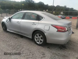 2015 Nissan Altima S with VIN 1N4AL3AP3FC472361, listed as a IAAI auction lot 39890344 with 77,123 mi miles and . Bid and sale history available at DreamBid. Image 3.