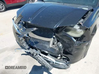 2014 Chrysler Town & Country S with VIN 2C4RC1HG1ER304229, listed as a IAAI auction lot 41807902 with 139,266 mi miles. Bid and sale history available at carsss.com. Image 6.