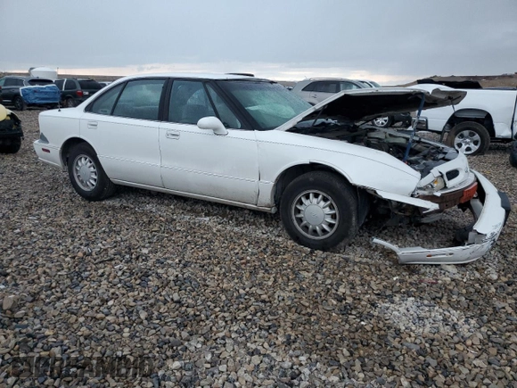 1998 Oldsmobile 88 LS z VIN 1G3HN52K8W4865297, wystawiony jako Copart lot #78698224 z przebiegiem 271 468 mil mil oraz Szkoda całkowita • Salvage title. Historia ofert i sprzedaży dostępna na DreamBid. Obrazek 4.
