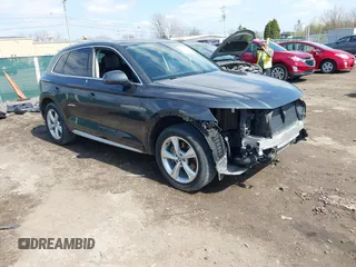 2020 Audi Q5 Premium z VIN WA1ANAFY3L2057627, wystawiony jako IAAI lot #41899129 z przebiegiem 32 104 mil mil oraz . Historia ofert i sprzedaży dostępna na DreamBid. Obrazek 1.