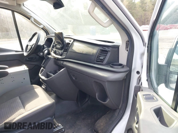 2020 Ford Transit Cargo with VIN 1FTBR1Y85LKA70004, listed as a IAAI auction lot 41910007 with 115,005 mi miles and . Bid and sale history available at DreamBid. Image 5.
