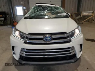 2018 Toyota Highlander Hybrid Limited with VIN 5TDDGRFH7JS040153, listed as a Copart auction lot 55500815 with 62,739 mi miles and Salvage title. Bid and sale history available at DreamBid. Image 5.