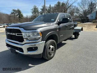 2021 Ram 3500 Chassis Cab Tradesman with VIN 3C7WRTCL3MG641431, listed as a Copart auction lot 51277195 with 194,927 mi miles and Clean Title. Bid and sale history available at carsss.com. Image 1.