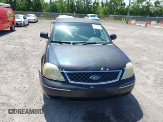 2006 Ford Five Hundred SE with VIN 1FAFP23186G166746, listed as a IAAI auction lot 42752431 with 136,469 mi miles and . Bid and sale history available at DreamBid. Image 6.