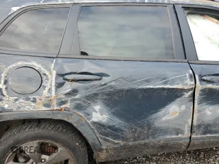2017 Jeep Cherokee Latitude with VIN 1C4PJLCB5HW574743, listed as a Copart auction lot 82999194 with Not Provided miles and Salvage Title. Bid and sale history available at carsss.com. Image 10.