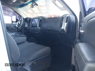 2017 Chevrolet Silverado 1500 LT with VIN 1GCRCREC3HZ369447, listed as a IAAI auction lot 41344081 with 115,789 mi miles and . Bid and sale history available at DreamBid. Image 5.