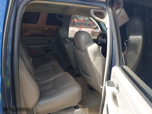2007 GMC Sierra 1500 Classic SLE1 with VIN 2GTEC13Z271138635, listed as a IAAI auction lot 41532619 with NaN miles. Bid and sale history available at carsss.com. Image 8.