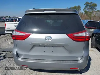 2016 Toyota Sienna LE AAS with VIN 5TDKK3DC6GS696573, listed as a IAAI auction lot 41662041 with 75,363 mi miles. Bid and sale history available at carsss.com. Image 17.