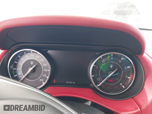 2021 Maserati Levante S with VIN ZN661YULXMX372645, listed as a IAAI auction lot 42245612 with 22,162 mi miles and . Bid and sale history available at DreamBid. Image 7.