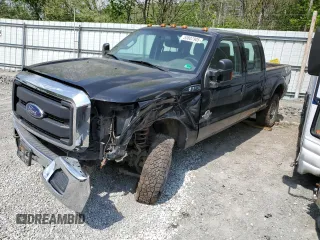 2016 Ford F-250 Lariat z VIN 1FT7W2BTXGEA11021, wystawiony jako Copart lot #53807905 z przebiegiem 230 914 mil mil oraz Szkoda całkowita • Salvage title. Historia ofert i sprzedaży dostępna na DreamBid. Obrazek 1.