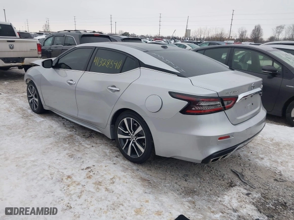 2020 Nissan Maxima SL with VIN 1N4AA6DV4LC374744, listed as a IAAI auction lot 41328590 with 93,722 mi miles. Bid and sale history available at carsss.com. Image 3.