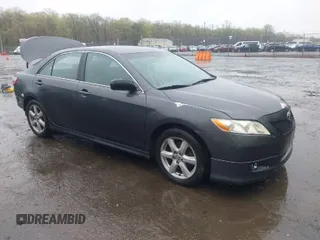 2009 Toyota Camry with VIN 4T1BE46K19U402797, listed as a IAAI auction lot 41945383 with 169,780 mi miles. Bid and sale history available at carsss.com. Image 1.