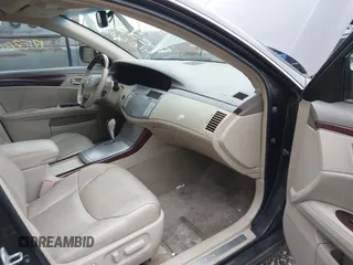 2010 Toyota Avalon XL with VIN 4T1BK3DB7AU359643, listed as a IAAI auction lot 41561066 with 171,526 mi miles and . Bid and sale history available at carsss.com. Image 5.