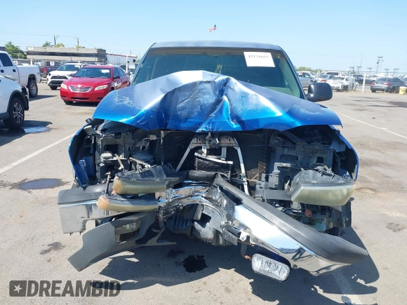 2003 Chevrolet Silverado 1500 LT with VIN 2GCEK19T331127000, listed as a IAAI auction lot 42131657 with 196,995 mi miles and . Bid and sale history available at DreamBid. Image 6.