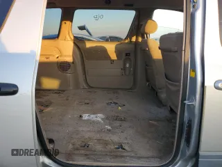 2002 Toyota Sienna LE with VIN 4T3ZF13C62U465091, listed as a Copart auction lot 84189124 with 191,181 mi miles and Salvage Title. Bid and sale history available at carsss.com. Image 11.