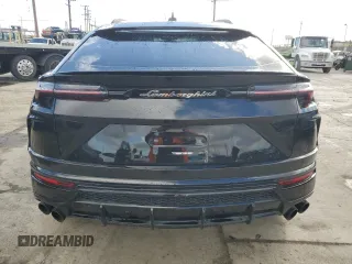 2020 Lamborghini Urus z VIN ZPBUA1ZL9LLA09731, wystawiony jako Copart lot #48077805 z przebiegiem 75 463 mil mil oraz Szkody całkowita. Historia ofert i sprzedaży dostępna na DreamBid. Obrazek 6.