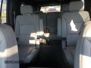 2022 GMC Yukon XL SLT z VIN 1GKS2GKD9NR172580, wystawiony jako Copart lot #62007894 z przebiegiem 37 118 mil mil oraz Szkoda całkowita • Salvage title. Historia ofert i sprzedaży dostępna na DreamBid. Obrazek 10.