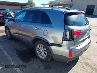 2014 Kia Sorento EX with VIN 5XYKUDA79EG445841, listed as a IAAI auction lot 41636646 with 79,089 mi miles. Bid and sale history available at carsss.com. Image 3.