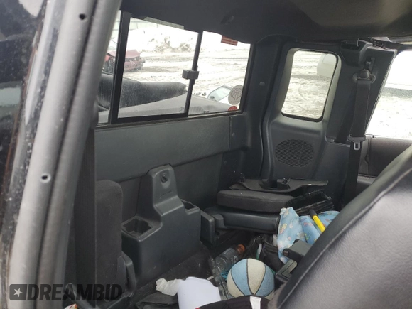 2004 Ford Ranger XL Fleet with VIN 1FTZR45E84PB66773, listed as a Copart auction lot 46688675 with Not Provided miles and Salvage Title. Bid and sale history available at DreamBid. Image 10.