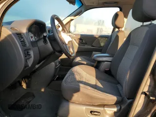 2004 Ford Escape XLT with VIN 1FMYU03154DA18466, listed as a Copart auction lot 70574604 with 168,553 mi miles and Salvage Title. Bid and sale history available at carsss.com. Image 7.