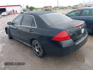 2007 Honda Accord LX with VIN 3HGCM564X7G708031, listed as a IAAI auction lot 42484887 with 572,788 mi miles and . Bid and sale history available at DreamBid. Image 3.